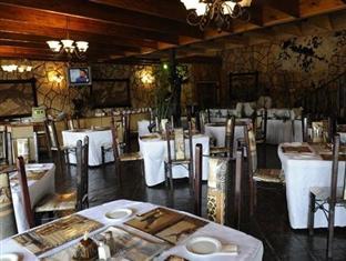 The Big Five Lodge Габороне Екстер'єр фото